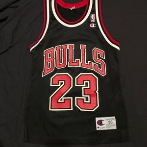 Vintage champion Chicago Bulls Michael Jordan